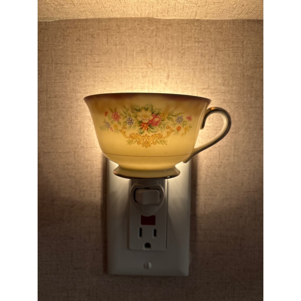 Vintage Upcycled Porcelain Teacup Night Light Floral Gold Trim Plug In 115